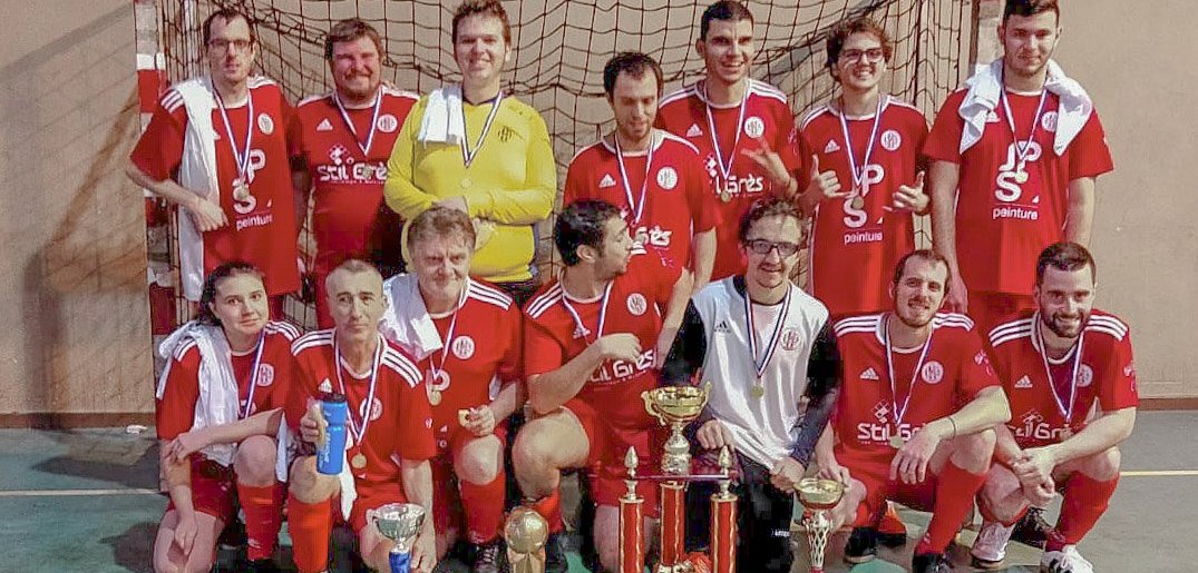 foot-adapte-fc-annecy-allonsy-tournoi-futsal-roman-sur-isere-equipe