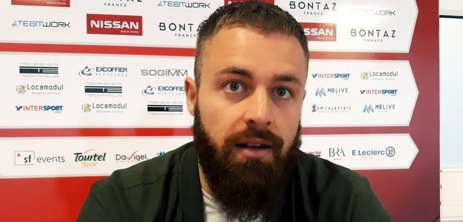 ju-perez-point-presse