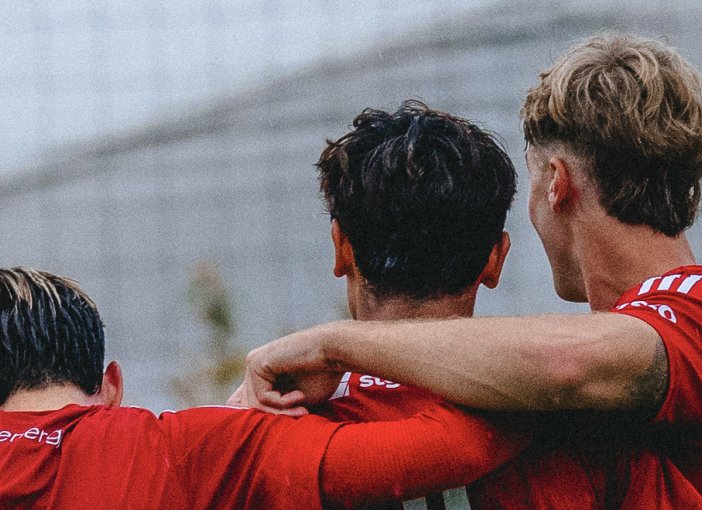 5v7a9403-69396779ac12a