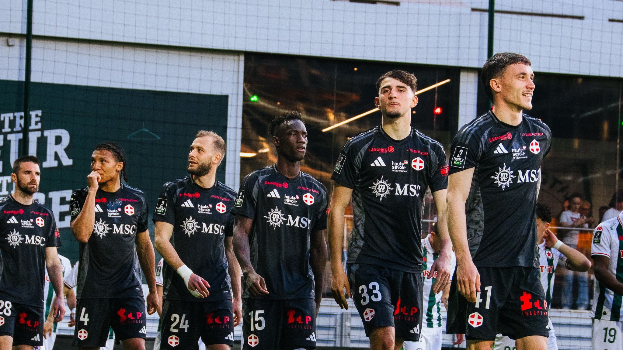 whatsapp-image-2025-04-12-at-00-29-41