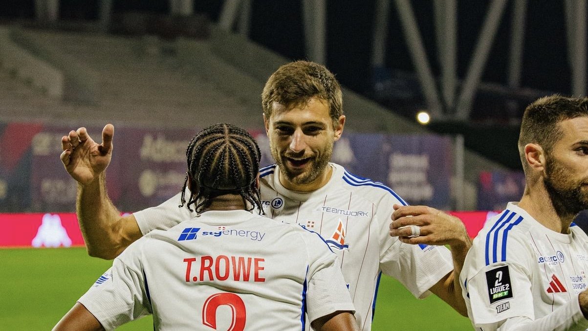 whatsapp-image-2025-10-17-at-21-40-45