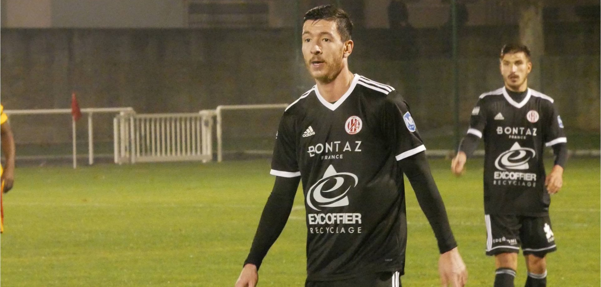 nicolas-poulain-vs-saint-priest