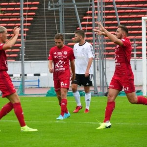 _copie-0_joie-but-gunes