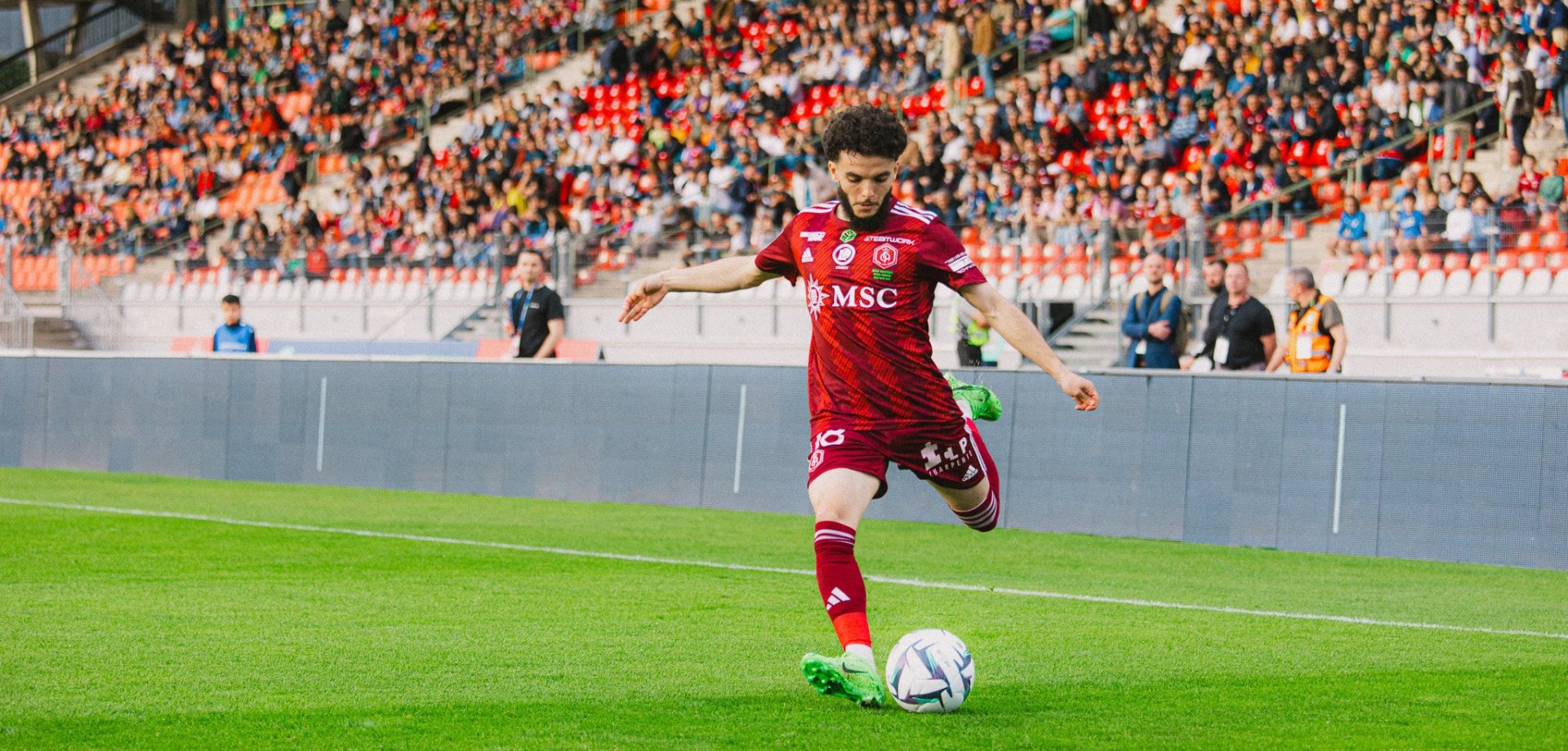 -at-floriankeller.images-09994-2