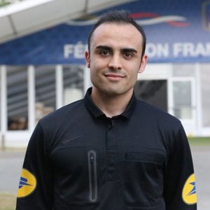 dos-santos-arbitre-1280