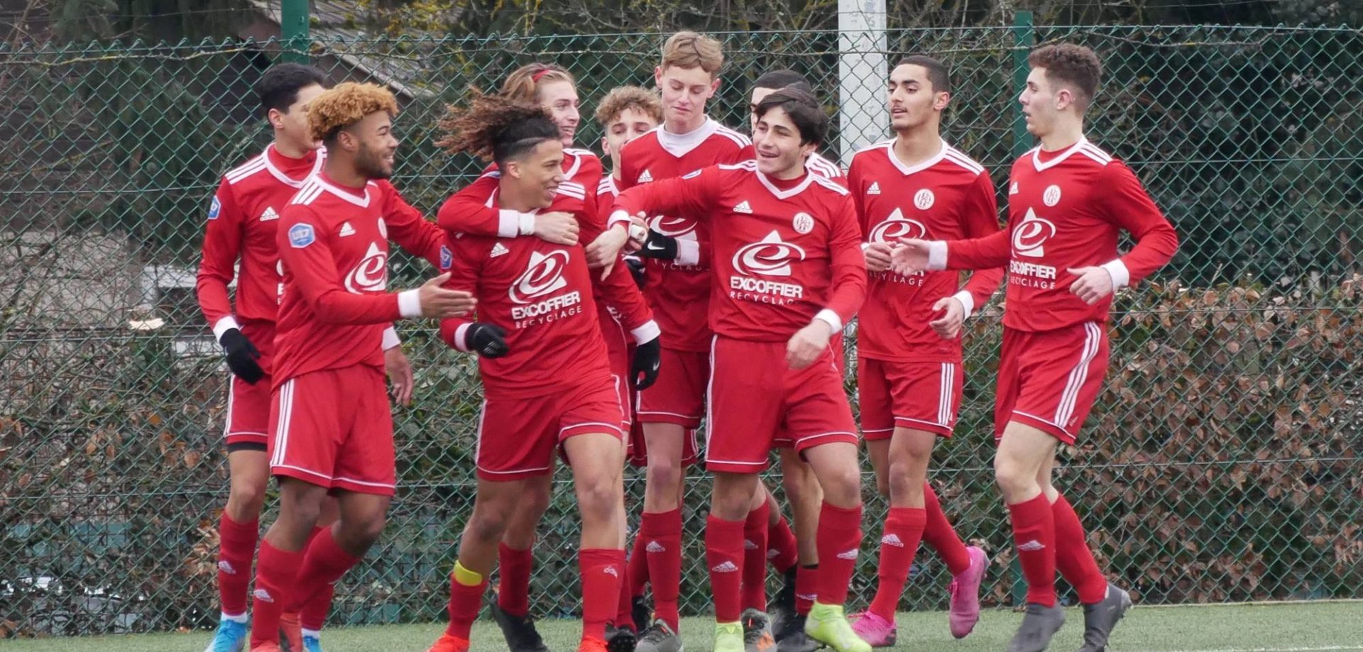 _copie-0_joie-but-qassim-latif _copie-0_joie-but-qassim-latif