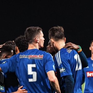 whatsapp-image-2025-11-14-at-20-48-01-copie