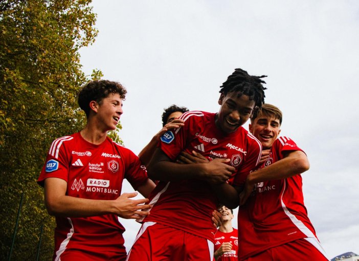 whatsapp-image-2025-10-20-at-12-23-22