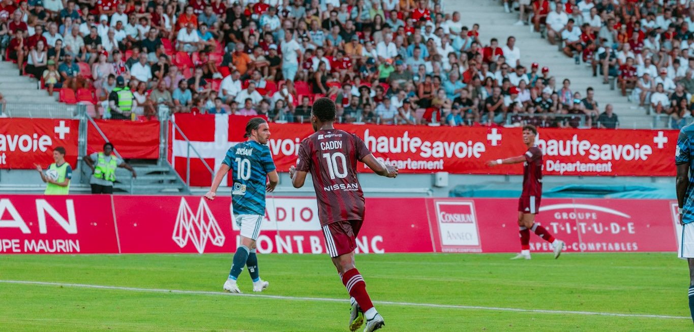 j3-2324fcausld-3-64e468b8eb018