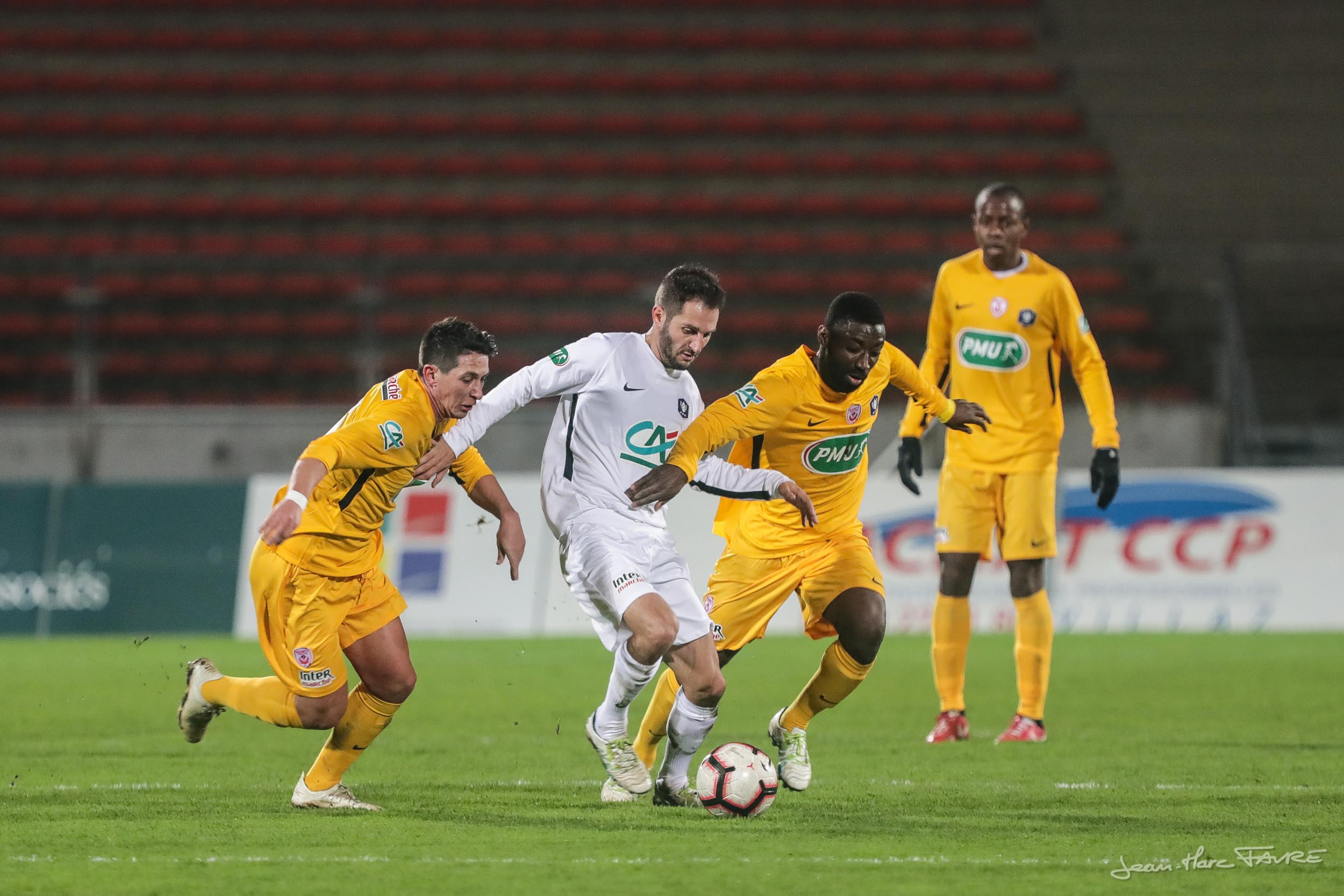 Rodez Aveyron Football - FC Annecy - (2 - 1) - Résumé / 2025-2026